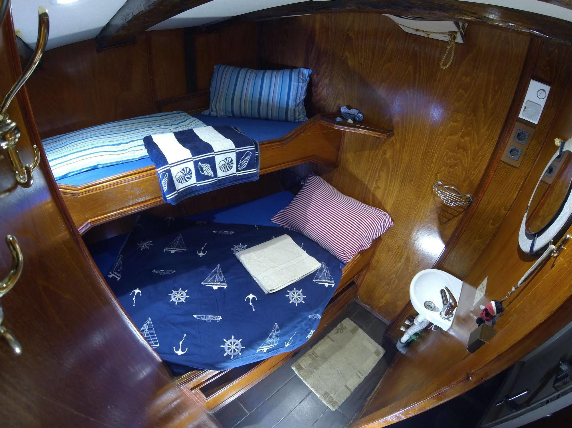 Hotel Boat Ms Cutty Jean à Sliema Extérieur photo